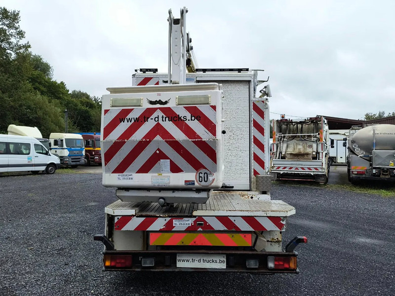 Iveco EuroCargo 120 120E18 + COMET 151TAL (15 m) - Kamion: slika Iveco EuroCargo 120 120E18 + COMET 151TAL (15 m) - Kamion Iveco EuroCargo 120 120E18 + COMET 151TAL (15 m) - Kamion: slika Iveco EuroCargo 120 120E18 + COMET 151TAL (15 m) - Kamion