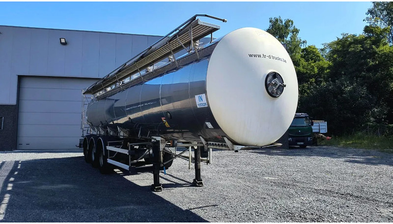 Magyar INSULATED INOX TANK 29000 L - 6 COMPARTIMENTS (!) - Poluprikolica cisterna: slika Magyar INSULATED INOX TANK 29000 L - 6 COMPARTIMENTS (!) - Poluprikolica cisterna Magyar INSULATED INOX TANK 29000 L - 6 COMPARTIMENTS (!) - Poluprikolica cisterna: slika Magyar INSULATED INOX TANK 29000 L - 6 COMPARTIMENTS (!) - Poluprikolica cisterna