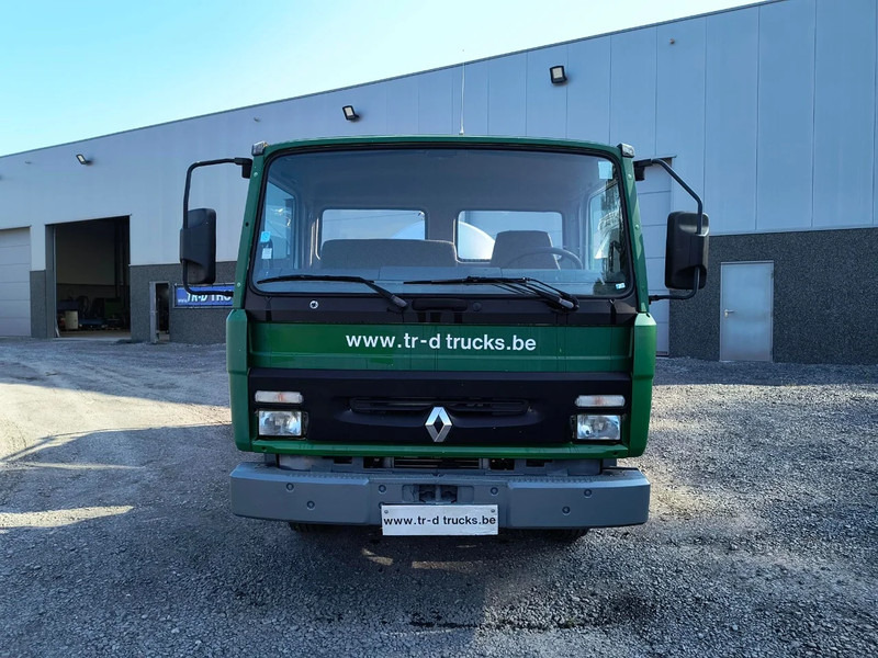 Renault Midliner S135 - ONLY 54 400KM - SMALL TANK 3680L INSULATED INOX - Kamion cisterna: slika Renault Midliner S135 - ONLY 54 400KM - SMALL TANK 3680L INSULATED INOX - Kamion cisterna Renault Midliner S135 - ONLY 54 400KM - SMALL TANK 3680L INSULATED INOX - Kamion cisterna: slika Renault Midliner S135 - ONLY 54 400KM - SMALL TANK 3680L INSULATED INOX - Kamion cisterna