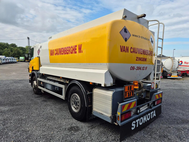 Kamion cisterna za prijevoz goriva Scania P270 FUEL / CARBURANT 14000L - 4 COMP: slika Kamion cisterna za prijevoz goriva Scania P270 FUEL / CARBURANT 14000L - 4 COMP