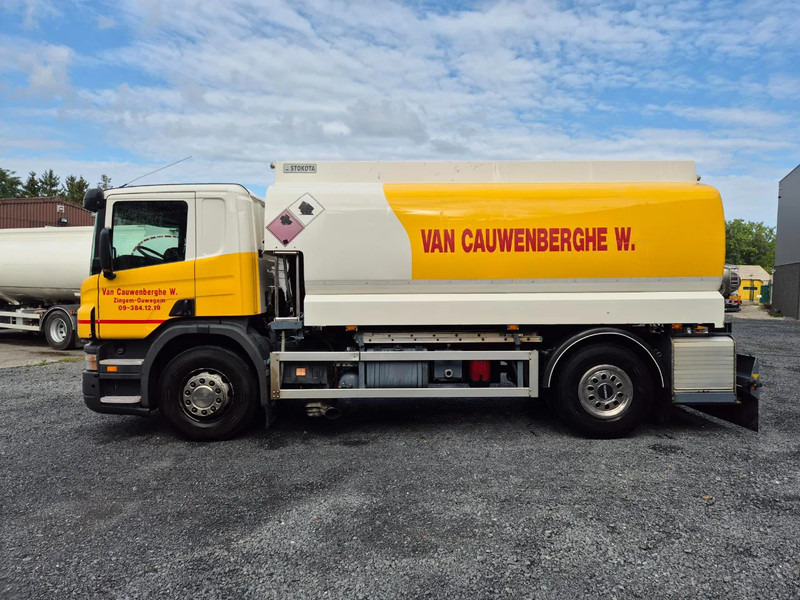 Kamion cisterna za prijevoz goriva Scania P270 FUEL / CARBURANT 14000L - 4 COMP: slika Kamion cisterna za prijevoz goriva Scania P270 FUEL / CARBURANT 14000L - 4 COMP
