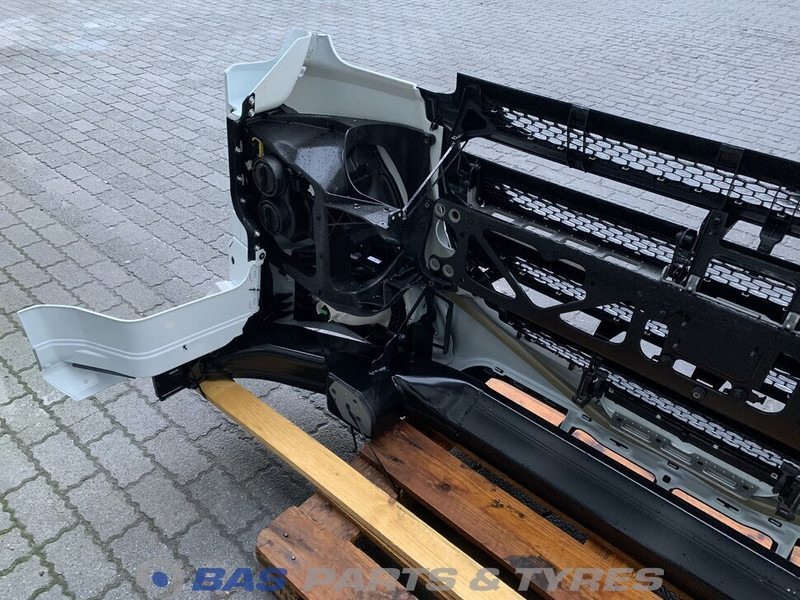 DAF CF Euro 6 Bumper DAF 1907076 - Branik za Kamion: slika DAF CF Euro 6 Bumper DAF 1907076 - Branik za Kamion DAF CF Euro 6 Bumper DAF 1907076 - Branik za Kamion: slika DAF CF Euro 6 Bumper DAF 1907076 - Branik za Kamion