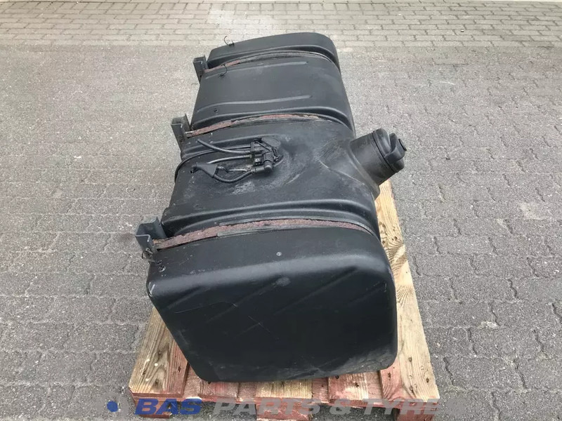 DAF - Spremnik goriva za Kamion: slika DAF - Spremnik goriva za Kamion DAF - Spremnik goriva za Kamion: slika DAF - Spremnik goriva za Kamion