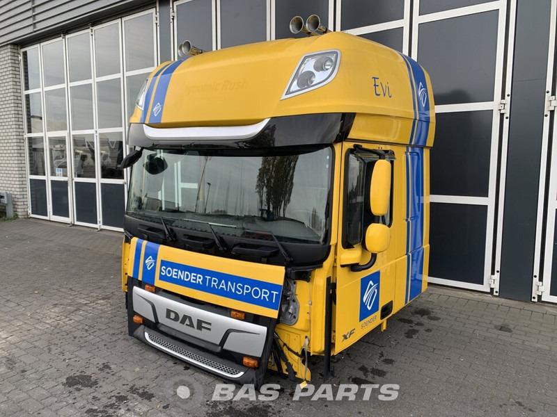 DAF XF106 - Kabina i unutrašnjost za Kamion: slika DAF XF106 - Kabina i unutrašnjost za Kamion DAF XF106 - Kabina i unutrašnjost za Kamion: slika DAF XF106 - Kabina i unutrašnjost za Kamion