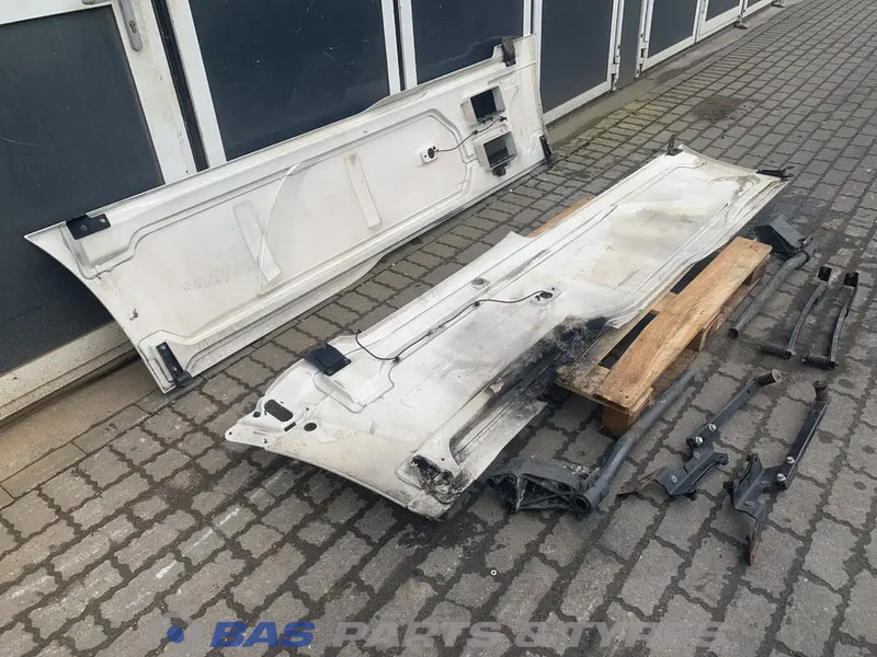 DAF XF106 - Karoserija i eksterijer za Kamion: slika DAF XF106 - Karoserija i eksterijer za Kamion DAF XF106 - Karoserija i eksterijer za Kamion: slika DAF XF106 - Karoserija i eksterijer za Kamion