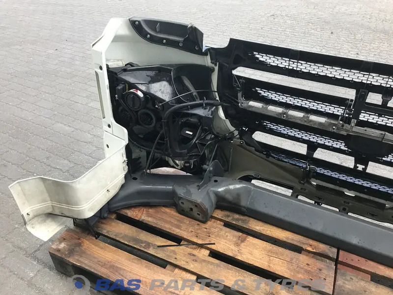 DAF XF106 - Branik za Kamion: slika DAF XF106 - Branik za Kamion DAF XF106 - Branik za Kamion: slika DAF XF106 - Branik za Kamion