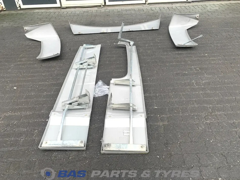 DAF XF106 Spoilerset DAF Super Space Cab L2H3 1836001 - Aerodinamika/ Spojler za Kamion: slika DAF XF106 Spoilerset DAF Super Space Cab L2H3 1836001 - Aerodinamika/ Spojler za Kamion DAF XF106 Spoilerset DAF Super Space Cab L2H3 1836001 - Aerodinamika/ Spojler za Kamion: slika DAF XF106 Spoilerset DAF Super Space Cab L2H3 1836001 - Aerodinamika/ Spojler za Kamion
