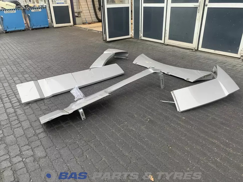 DAF XF106 Spoilerset DAF Super Space Cab L2H3 1836001 - Aerodinamika/ Spojler za Kamion: slika DAF XF106 Spoilerset DAF Super Space Cab L2H3 1836001 - Aerodinamika/ Spojler za Kamion DAF XF106 Spoilerset DAF Super Space Cab L2H3 1836001 - Aerodinamika/ Spojler za Kamion: slika DAF XF106 Spoilerset DAF Super Space Cab L2H3 1836001 - Aerodinamika/ Spojler za Kamion