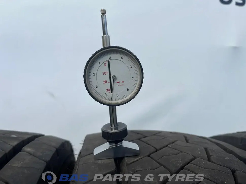 Goodyear - Guma za Kamion: slika Goodyear - Guma za Kamion Goodyear - Guma za Kamion: slika Goodyear - Guma za Kamion