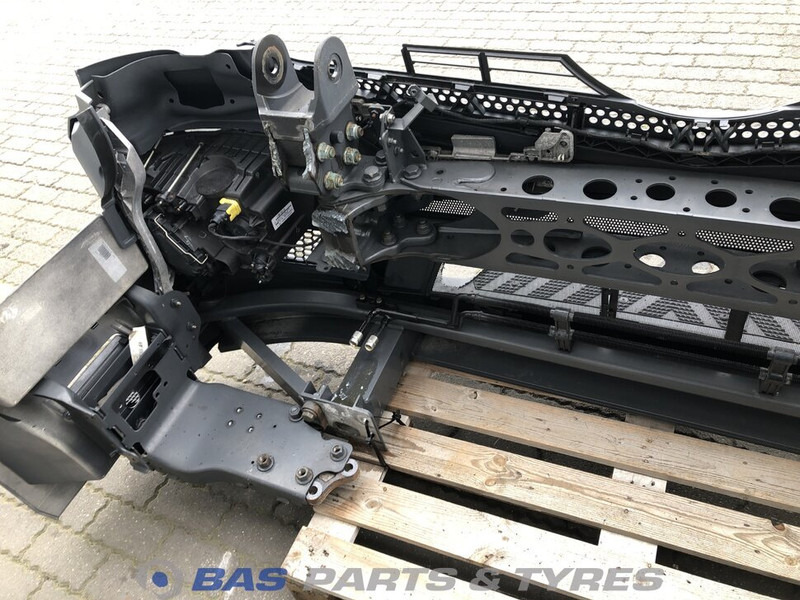 Mercedes-Benz Antos MP4 Bumper Mercedes A 960 310 23 22 - Branik za Kamion: slika Mercedes-Benz Antos MP4 Bumper Mercedes A 960 310 23 22 - Branik za Kamion Mercedes-Benz Antos MP4 Bumper Mercedes A 960 310 23 22 - Branik za Kamion: slika Mercedes-Benz Antos MP4 Bumper Mercedes A 960 310 23 22 - Branik za Kamion