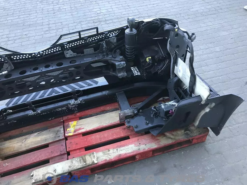 Mercedes-Benz Antos MP4 Bumper Mercedes A 960 310 23 22 - Branik za Kamion: slika Mercedes-Benz Antos MP4 Bumper Mercedes A 960 310 23 22 - Branik za Kamion Mercedes-Benz Antos MP4 Bumper Mercedes A 960 310 23 22 - Branik za Kamion: slika Mercedes-Benz Antos MP4 Bumper Mercedes A 960 310 23 22 - Branik za Kamion