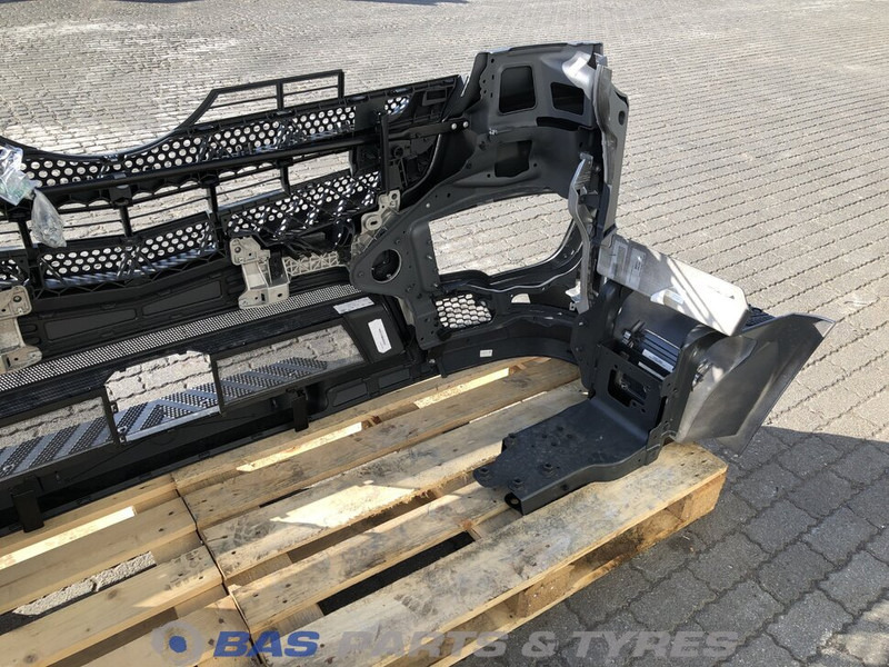 Mercedes-Benz Antos MP4 Bumper Mercedes A 960 880 16 90 - Branik za Kamion: slika Mercedes-Benz Antos MP4 Bumper Mercedes A 960 880 16 90 - Branik za Kamion Mercedes-Benz Antos MP4 Bumper Mercedes A 960 880 16 90 - Branik za Kamion: slika Mercedes-Benz Antos MP4 Bumper Mercedes A 960 880 16 90 - Branik za Kamion