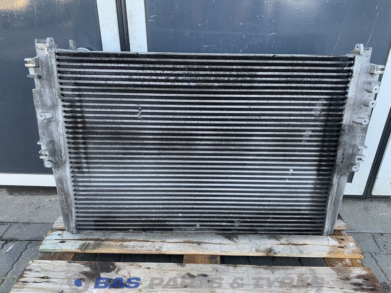 Mercedes-Benz Intercooler Mercedes A 961 500 04 02 - Međuhladnjak za Kamion: slika Mercedes-Benz Intercooler Mercedes A 961 500 04 02 - Međuhladnjak za Kamion Mercedes-Benz Intercooler Mercedes A 961 500 04 02 - Međuhladnjak za Kamion: slika Mercedes-Benz Intercooler Mercedes A 961 500 04 02 - Međuhladnjak za Kamion