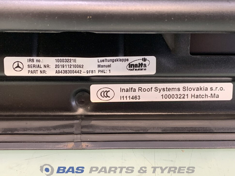 Mercedes-Benz - Štitnici za sunce za Kamion: slika Mercedes-Benz - Štitnici za sunce za Kamion Mercedes-Benz - Štitnici za sunce za Kamion: slika Mercedes-Benz - Štitnici za sunce za Kamion