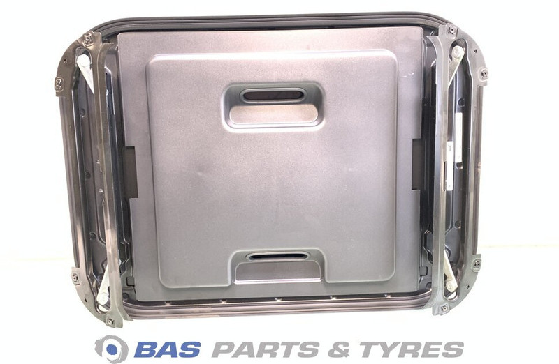 Mercedes-Benz - Štitnici za sunce za Kamion: slika Mercedes-Benz - Štitnici za sunce za Kamion Mercedes-Benz - Štitnici za sunce za Kamion: slika Mercedes-Benz - Štitnici za sunce za Kamion