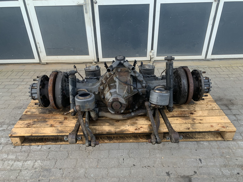Meritor Volvo RSS1360 Achteras 20956336 - Stražnja osovina za Kamion: slika Meritor Volvo RSS1360 Achteras 20956336 - Stražnja osovina za Kamion Meritor Volvo RSS1360 Achteras 20956336 - Stražnja osovina za Kamion: slika Meritor Volvo RSS1360 Achteras 20956336 - Stražnja osovina za Kamion