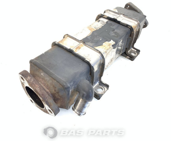 Renault EGR koeler Renault 7421606571 - EGR hladnjak za Kamion: slika Renault EGR koeler Renault 7421606571 - EGR hladnjak za Kamion Renault EGR koeler Renault 7421606571 - EGR hladnjak za Kamion: slika Renault EGR koeler Renault 7421606571 - EGR hladnjak za Kamion