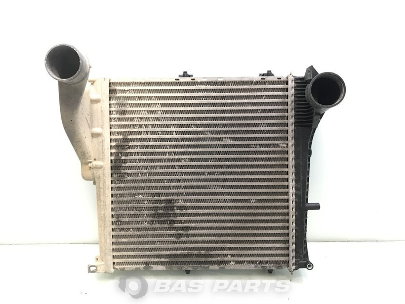 Renault Midlum Euro 4-5 - Međuhladnjak za Kamion: slika Renault Midlum Euro 4-5 - Međuhladnjak za Kamion Renault Midlum Euro 4-5 - Međuhladnjak za Kamion: slika Renault Midlum Euro 4-5 - Međuhladnjak za Kamion
