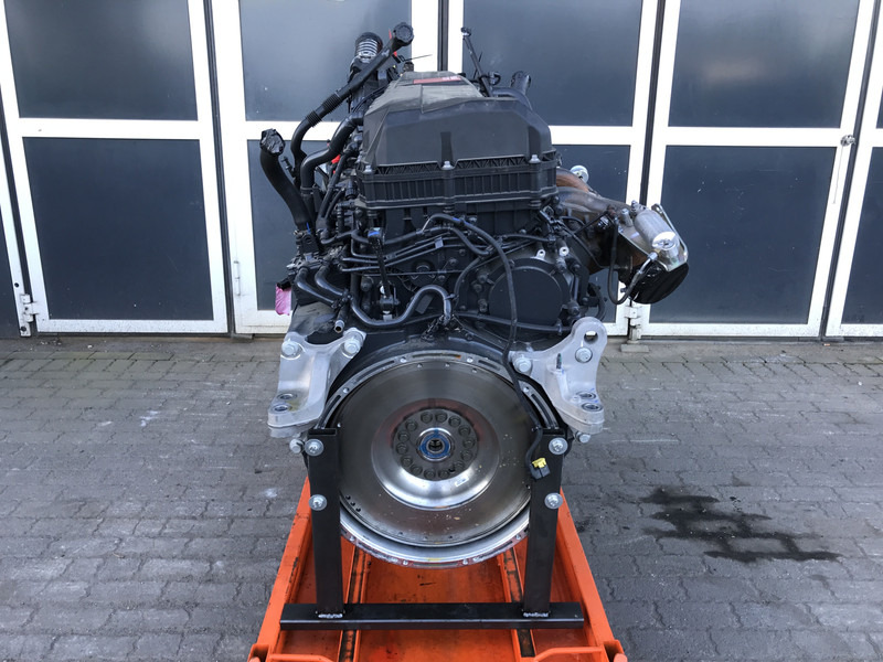 Renault T-Serie Evolution - Motor za Kamion: slika Renault T-Serie Evolution - Motor za Kamion Renault T-Serie Evolution - Motor za Kamion: slika Renault T-Serie Evolution - Motor za Kamion