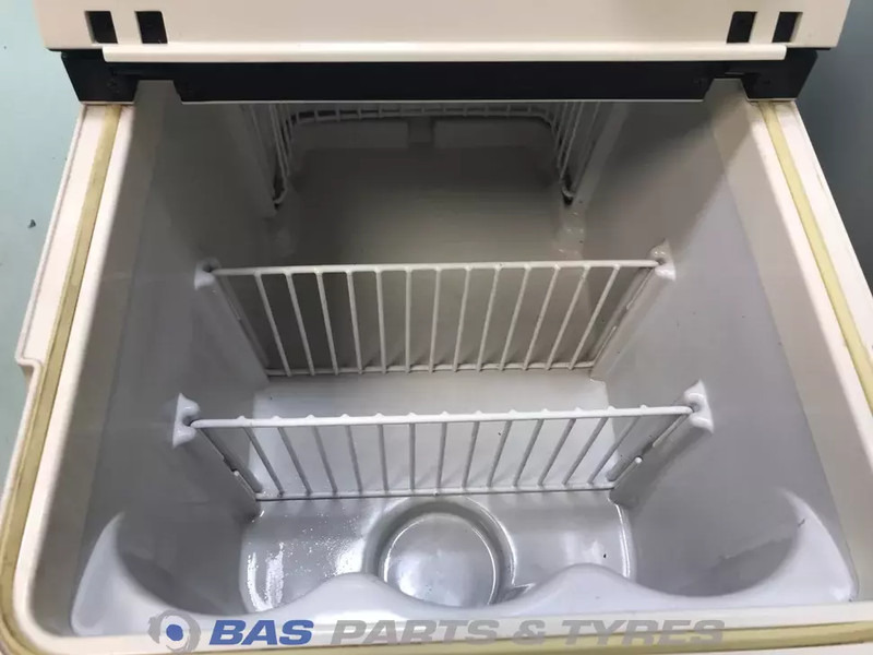 DAF XF106 Koelkast DAF 40 Liter 1845851 - Rezervni dijelovi za Kamion: slika DAF XF106 Koelkast DAF 40 Liter 1845851 - Rezervni dijelovi za Kamion DAF XF106 Koelkast DAF 40 Liter 1845851 - Rezervni dijelovi za Kamion: slika DAF XF106 Koelkast DAF 40 Liter 1845851 - Rezervni dijelovi za Kamion