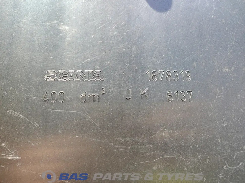 Scania Brandstoftank Scania 400 Liter 1878319 - Spremnik goriva za Kamion: slika Scania Brandstoftank Scania 400 Liter 1878319 - Spremnik goriva za Kamion Scania Brandstoftank Scania 400 Liter 1878319 - Spremnik goriva za Kamion: slika Scania Brandstoftank Scania 400 Liter 1878319 - Spremnik goriva za Kamion