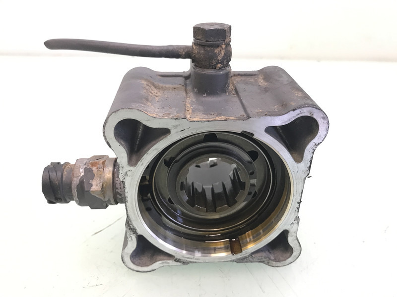 Scania PTO Scania 1530346 - Osovina i dijelovi za Kamion: slika Scania PTO Scania 1530346 - Osovina i dijelovi za Kamion Scania PTO Scania 1530346 - Osovina i dijelovi za Kamion: slika Scania PTO Scania 1530346 - Osovina i dijelovi za Kamion