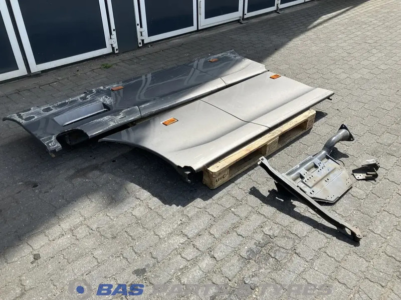 Scania S-Serie NextGen Sideskirt Set Scania 2623617 - Karoserija i eksterijer za Kamion: slika Scania S-Serie NextGen Sideskirt Set Scania 2623617 - Karoserija i eksterijer za Kamion Scania S-Serie NextGen Sideskirt Set Scania 2623617 - Karoserija i eksterijer za Kamion: slika Scania S-Serie NextGen Sideskirt Set Scania 2623617 - Karoserija i eksterijer za Kamion