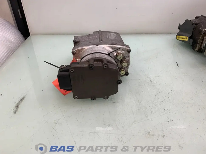 Scania Stuurpomp Scania 573068 - Servo pumpa upravljačkog mehanizma za Kamion: slika Scania Stuurpomp Scania 573068 - Servo pumpa upravljačkog mehanizma za Kamion Scania Stuurpomp Scania 573068 - Servo pumpa upravljačkog mehanizma za Kamion: slika Scania Stuurpomp Scania 573068 - Servo pumpa upravljačkog mehanizma za Kamion