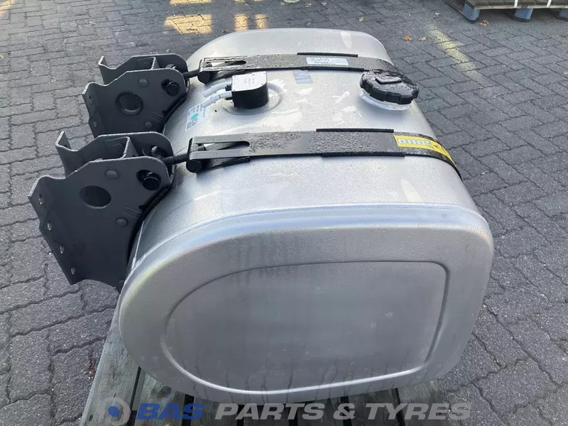 Volvo Brandstoftank Volvo 255 Liter G0000106 - Spremnik goriva za Kamion: slika Volvo Brandstoftank Volvo 255 Liter G0000106 - Spremnik goriva za Kamion Volvo Brandstoftank Volvo 255 Liter G0000106 - Spremnik goriva za Kamion: slika Volvo Brandstoftank Volvo 255 Liter G0000106 - Spremnik goriva za Kamion