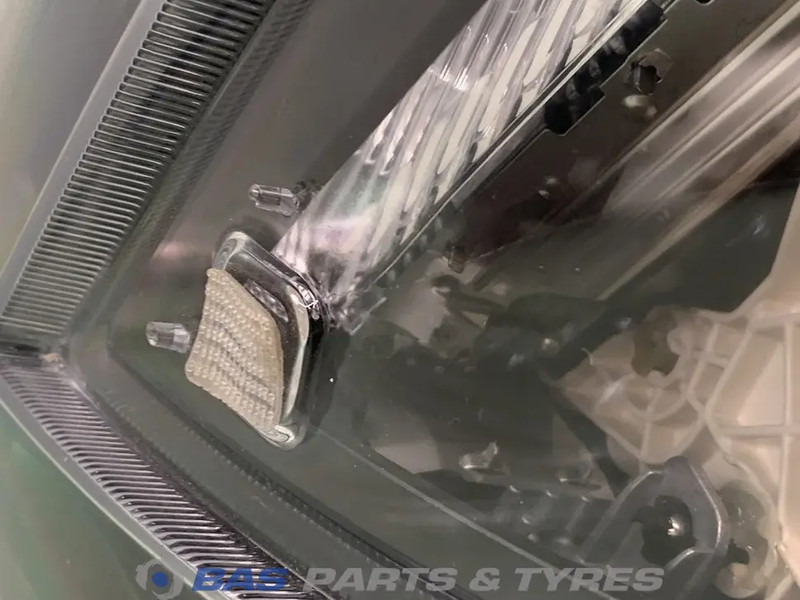 Volvo FH16 (FH5) Koplamp Links 22656781 - Prednja svjetla za Kamion: slika Volvo FH16 (FH5) Koplamp Links 22656781 - Prednja svjetla za Kamion Volvo FH16 (FH5) Koplamp Links 22656781 - Prednja svjetla za Kamion: slika Volvo FH16 (FH5) Koplamp Links 22656781 - Prednja svjetla za Kamion