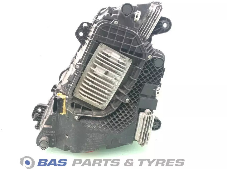 Volvo FH16 (FH5) Koplamp Rechts 22656780 - Prednja svjetla za Kamion: slika Volvo FH16 (FH5) Koplamp Rechts 22656780 - Prednja svjetla za Kamion Volvo FH16 (FH5) Koplamp Rechts 22656780 - Prednja svjetla za Kamion: slika Volvo FH16 (FH5) Koplamp Rechts 22656780 - Prednja svjetla za Kamion