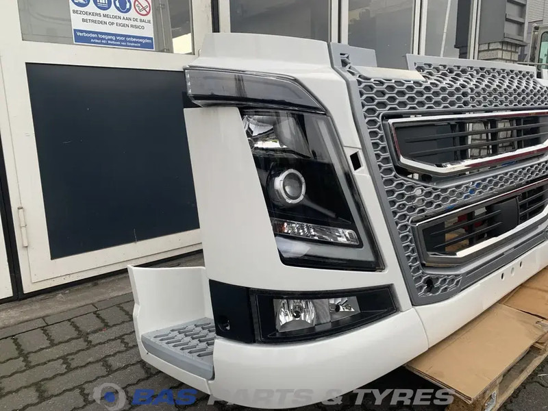 Volvo FH4 Bumper Volvo 82492251 - Branik za Kamion: slika Volvo FH4 Bumper Volvo 82492251 - Branik za Kamion Volvo FH4 Bumper Volvo 82492251 - Branik za Kamion: slika Volvo FH4 Bumper Volvo 82492251 - Branik za Kamion