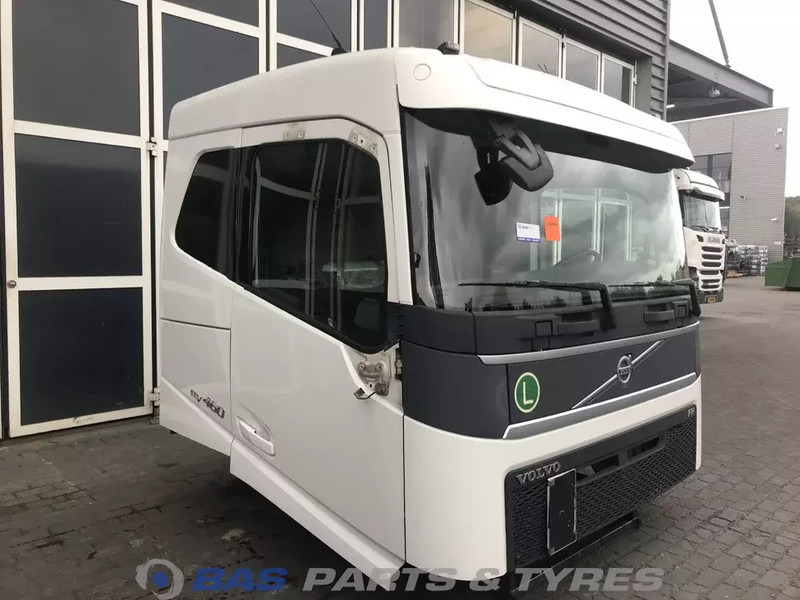 Volvo FH4 - Kabina i unutrašnjost za Kamion: slika Volvo FH4 - Kabina i unutrašnjost za Kamion Volvo FH4 - Kabina i unutrašnjost za Kamion: slika Volvo FH4 - Kabina i unutrašnjost za Kamion
