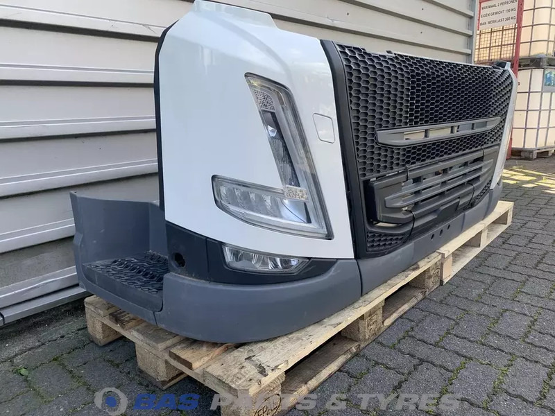 Volvo FM5 Bumper Volvo 84407376 - Branik za Kamion: slika Volvo FM5 Bumper Volvo 84407376 - Branik za Kamion Volvo FM5 Bumper Volvo 84407376 - Branik za Kamion: slika Volvo FM5 Bumper Volvo 84407376 - Branik za Kamion
