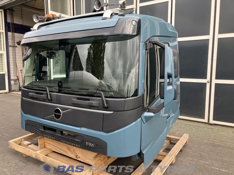 Volvo FM5 Volvo Day Cab L1H1 84234868 - Kabina i unutrašnjost za Kamion: slika Volvo FM5 Volvo Day Cab L1H1 84234868 - Kabina i unutrašnjost za Kamion Volvo FM5 Volvo Day Cab L1H1 84234868 - Kabina i unutrašnjost za Kamion: slika Volvo FM5 Volvo Day Cab L1H1 84234868 - Kabina i unutrašnjost za Kamion