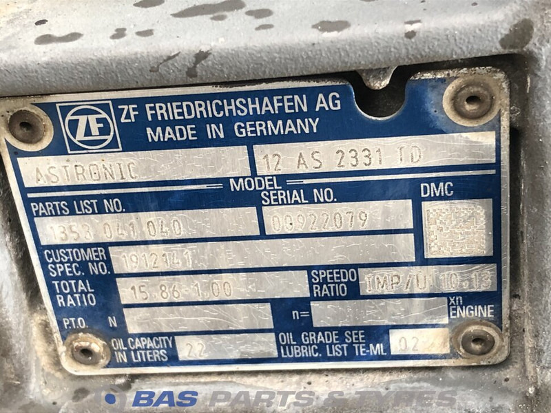 ZF XF106 - Mjenjač za Kamion: slika ZF XF106 - Mjenjač za Kamion ZF XF106 - Mjenjač za Kamion: slika ZF XF106 - Mjenjač za Kamion