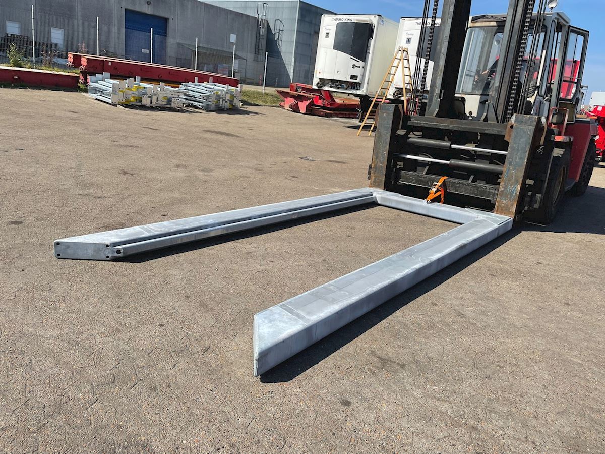 Poluprikolica Langendorf Blueworkx Innenlader pallegaffel: slika Poluprikolica Langendorf Blueworkx Innenlader pallegaffel