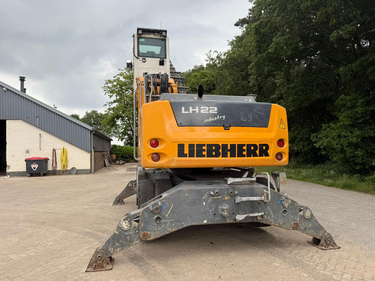 LIEBHERR LH22M - Stroj za rukovanje otpadom: slika LIEBHERR LH22M - Stroj za rukovanje otpadom LIEBHERR LH22M - Stroj za rukovanje otpadom: slika LIEBHERR LH22M - Stroj za rukovanje otpadom