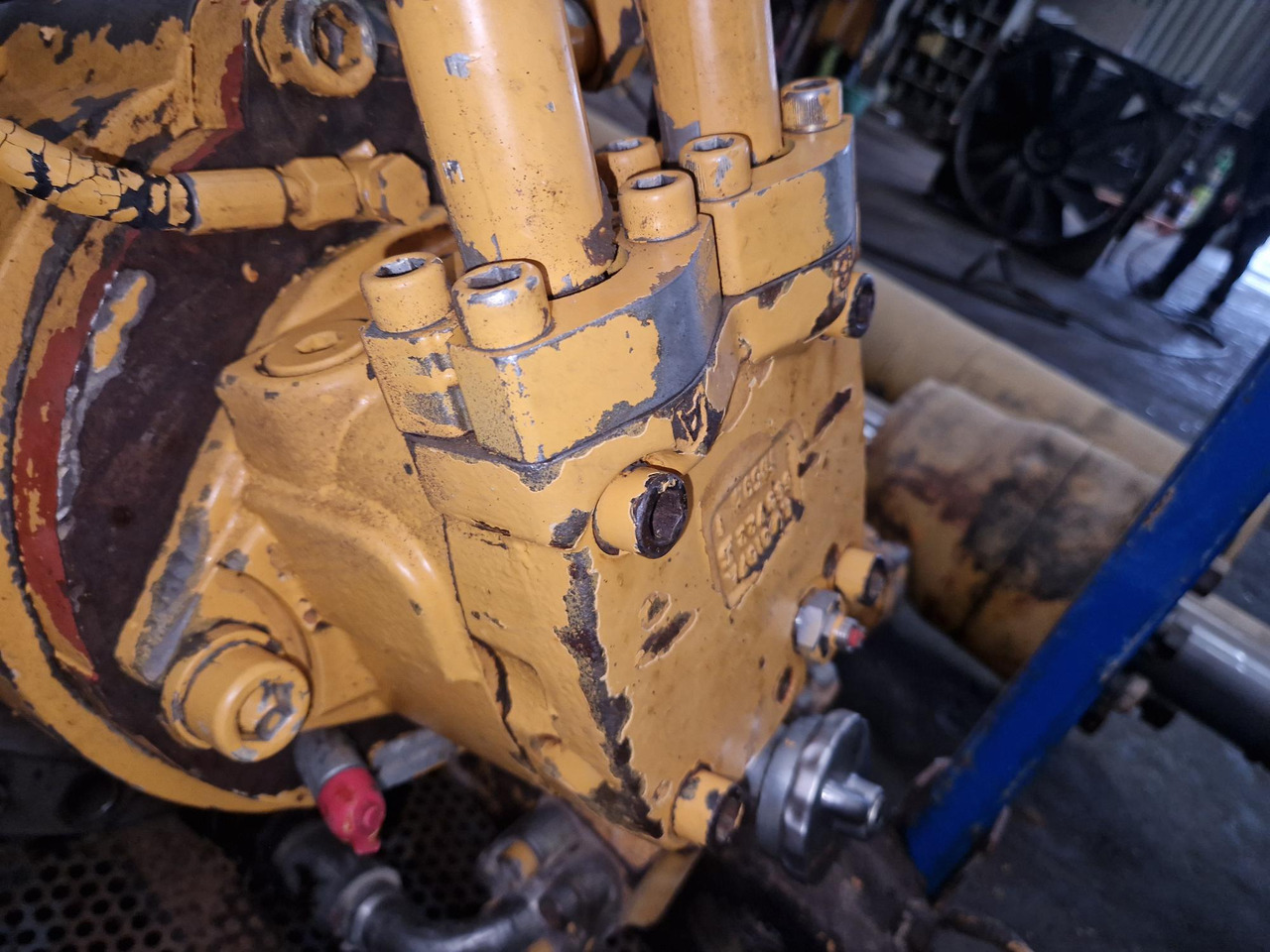 MOTOR DE GIRO FMF090 R944 - Hidraulični motor za Građevinski strojevi: slika MOTOR DE GIRO FMF090 R944 - Hidraulični motor za Građevinski strojevi MOTOR DE GIRO FMF090 R944 - Hidraulični motor za Građevinski strojevi: slika MOTOR DE GIRO FMF090 R944 - Hidraulični motor za Građevinski strojevi