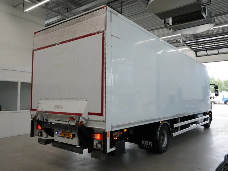 Kamion sandučar DAF LF 250 FA 12t, Gesloten Bak, Laadklep 1,5t, New Tacho: slika Kamion sandučar DAF LF 250 FA 12t, Gesloten Bak, Laadklep 1,5t, New Tacho
