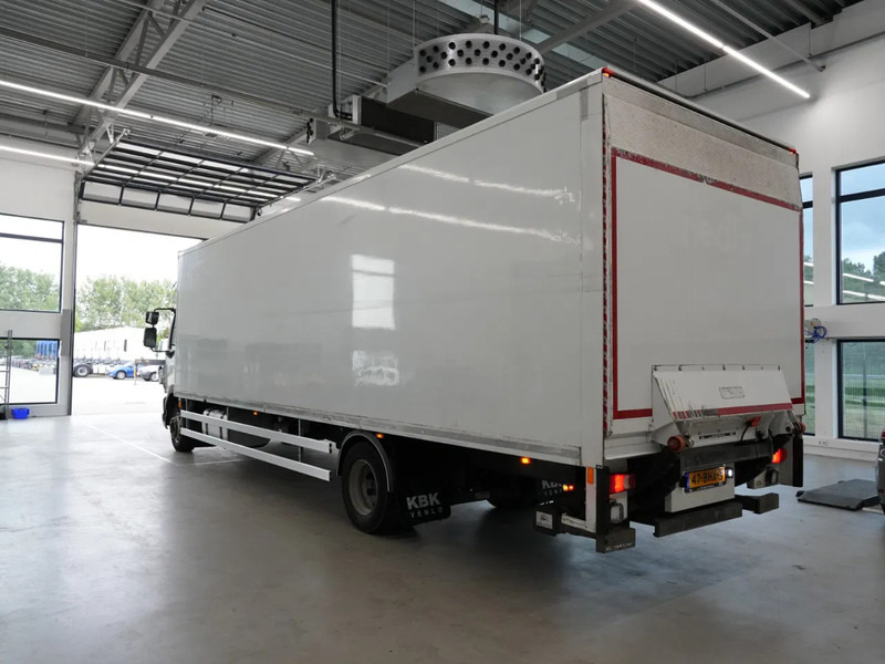 Kamion sandučar DAF LF 250 FA 12t, Gesloten Bak, Laadklep 1,5t, New Tacho: slika Kamion sandučar DAF LF 250 FA 12t, Gesloten Bak, Laadklep 1,5t, New Tacho