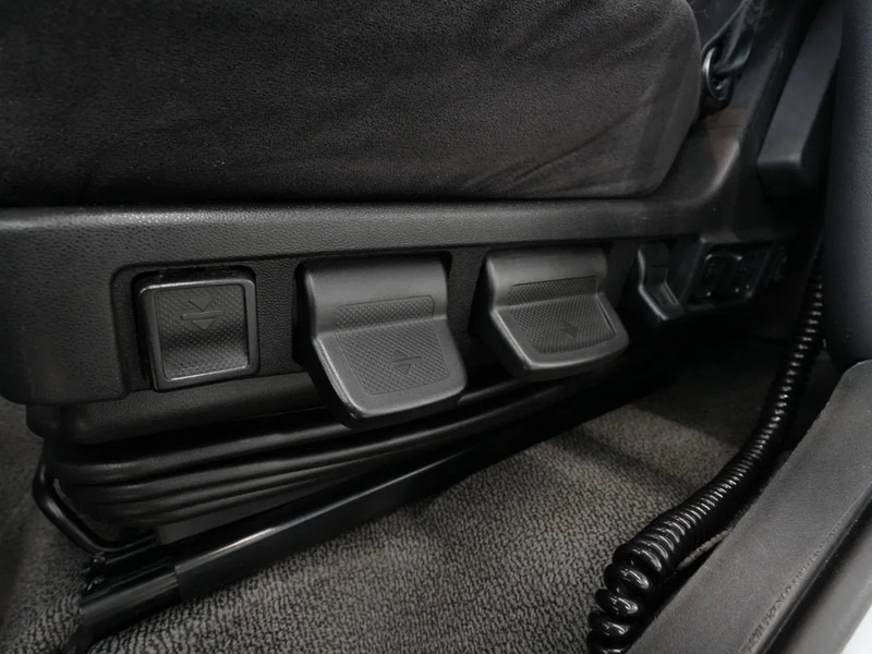 Kamion sandučar DAF LF 250 FA 12t, Gesloten Bak, Laadklep 1,5t, New Tacho: slika Kamion sandučar DAF LF 250 FA 12t, Gesloten Bak, Laadklep 1,5t, New Tacho