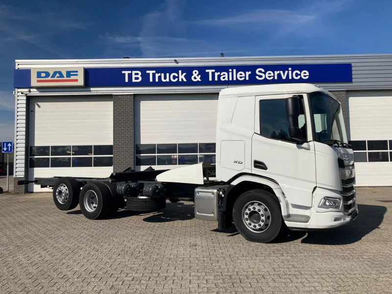 DAF XD 450 FAN CHASSIS SLEEPER CAB PTO STEERING LIFTAXLE 505WB - NEW - Kamion-šasija: slika DAF XD 450 FAN CHASSIS SLEEPER CAB PTO STEERING LIFTAXLE 505WB - NEW - Kamion-šasija DAF XD 450 FAN CHASSIS SLEEPER CAB PTO STEERING LIFTAXLE 505WB - NEW - Kamion-šasija: slika DAF XD 450 FAN CHASSIS SLEEPER CAB PTO STEERING LIFTAXLE 505WB - NEW - Kamion-šasija