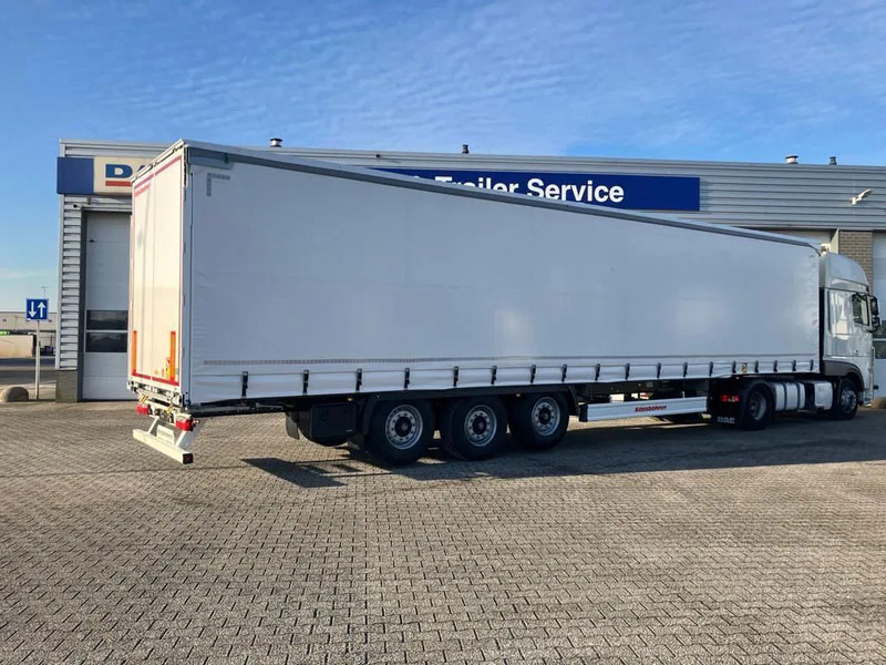 Kässbohrer SCS X / 90 - 12 /27 met hefdak en twee liftassen - Poluprikolica s ceradom: slika Kässbohrer SCS X / 90 - 12 /27 met hefdak en twee liftassen - Poluprikolica s ceradom Kässbohrer SCS X / 90 - 12 /27 met hefdak en twee liftassen - Poluprikolica s ceradom: slika Kässbohrer SCS X / 90 - 12 /27 met hefdak en twee liftassen - Poluprikolica s ceradom