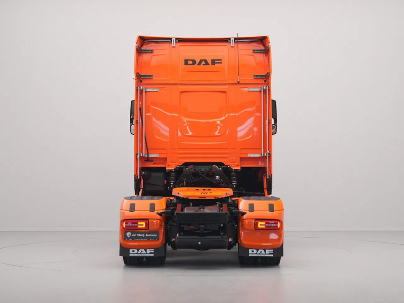 Novi Tegljač DAF XG+ 530 FT SHOWTRUCK FULL AIR PTO PREP SPEAKERS B3 ALARM ''GENERAL LEE'': slika Novi Tegljač DAF XG+ 530 FT SHOWTRUCK FULL AIR PTO PREP SPEAKERS B3 ALARM ''GENERAL LEE''