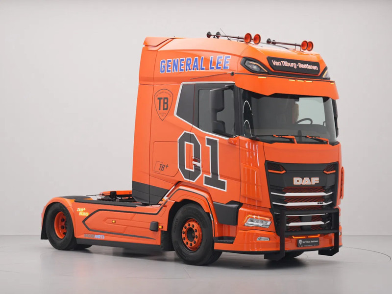 Novi Tegljač DAF XG+ 530 FT SHOWTRUCK FULL AIR PTO PREP SPEAKERS B3 ALARM ''GENERAL LEE'': slika Novi Tegljač DAF XG+ 530 FT SHOWTRUCK FULL AIR PTO PREP SPEAKERS B3 ALARM ''GENERAL LEE''