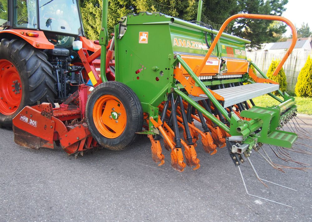 Kombajn i sijačica Agregat uprawowo-siewny Amazone HRB 301 I D9-30 2005 Agregat uprawowo siewny KUHN AMAZONE szerokość robocza 3m: slika Kombajn i sijačica Agregat uprawowo-siewny Amazone HRB 301 I D9-30 2005 Agregat uprawowo siewny KUHN AMAZONE szerokość robocza 3m