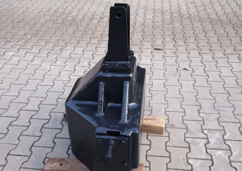 Balast obciążnik do John Deere, Deutz, Fendt, Massey Ferguson, New Holland - Protuuteg: slika Balast obciążnik do John Deere, Deutz, Fendt, Massey Ferguson, New Holland - Protuuteg Balast obciążnik do John Deere, Deutz, Fendt, Massey Ferguson, New Holland - Protuuteg: slika Balast obciążnik do John Deere, Deutz, Fendt, Massey Ferguson, New Holland - Protuuteg