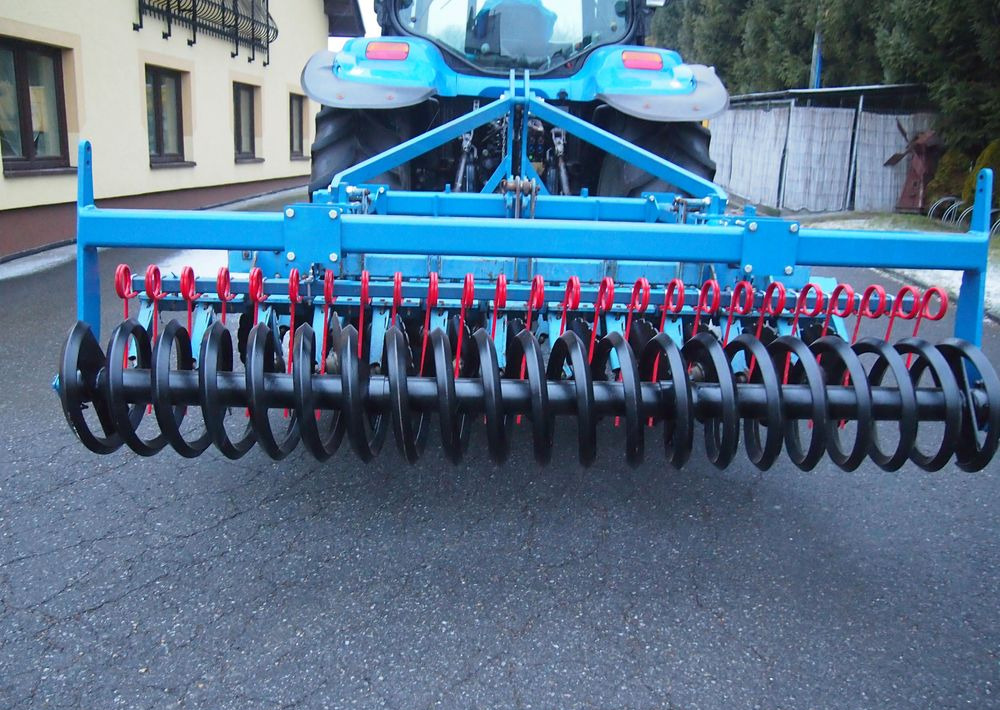 Brona talerzowa Rabe Werk RABE WERK Fielo biro 3000 2006 Brona talerzowa RABE - Tanjurača: slika Brona talerzowa Rabe Werk RABE WERK Fielo biro 3000 2006 Brona talerzowa RABE - Tanjurača Brona talerzowa Rabe Werk RABE WERK Fielo biro 3000 2006 Brona talerzowa RABE - Tanjurača: slika Brona talerzowa Rabe Werk RABE WERK Fielo biro 3000 2006 Brona talerzowa RABE - Tanjurača