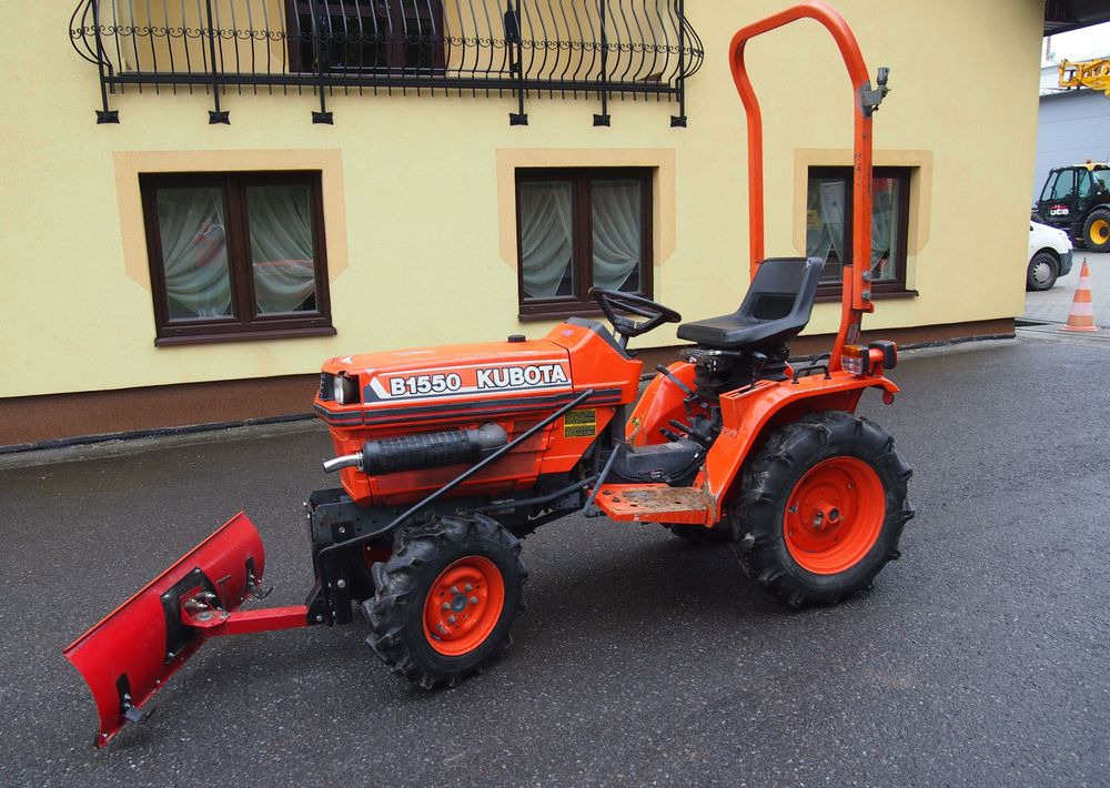 Ciągnik Kubota B1550 1994 traktorek KUBOTA 4x4 19KM - Traktor: slika Ciągnik Kubota B1550 1994 traktorek KUBOTA 4x4 19KM - Traktor Ciągnik Kubota B1550 1994 traktorek KUBOTA 4x4 19KM - Traktor: slika Ciągnik Kubota B1550 1994 traktorek KUBOTA 4x4 19KM - Traktor